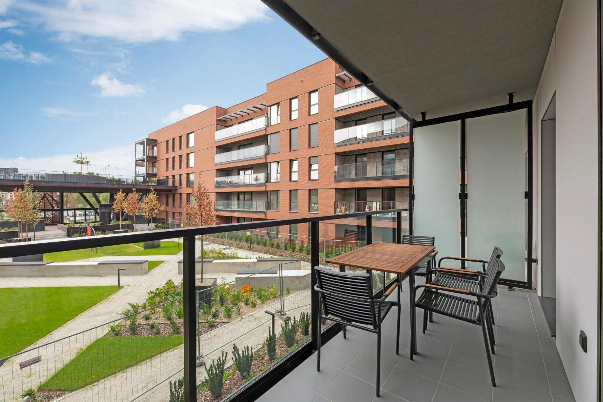Nadmotlawie Estate Gym, Sauna & Parking By Downtown Apartment