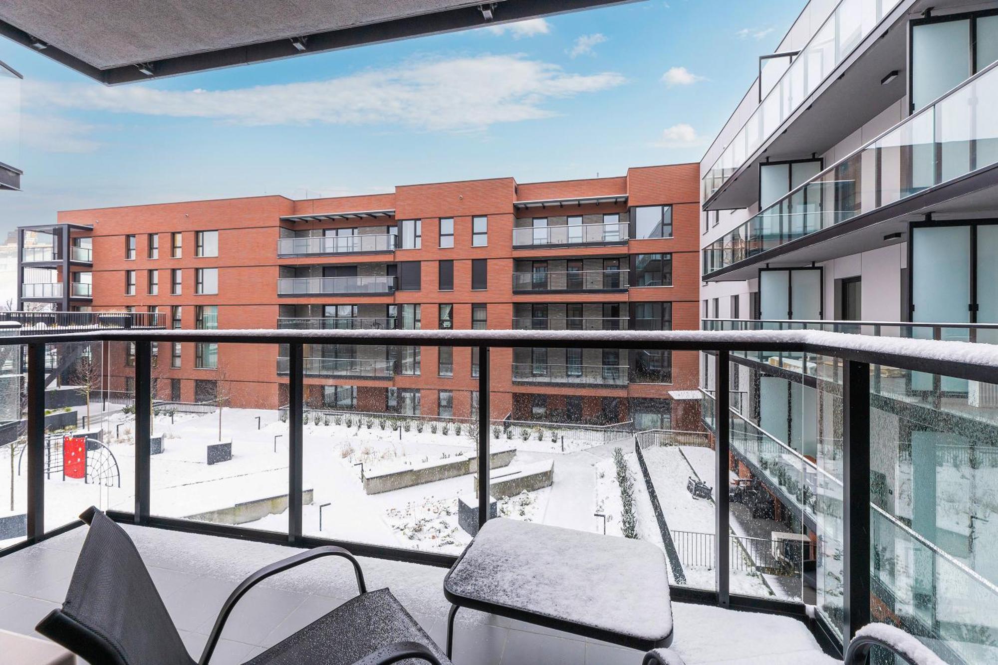 Nadmotlawie Estate Gym, Sauna & Parking By Downtown Apartment