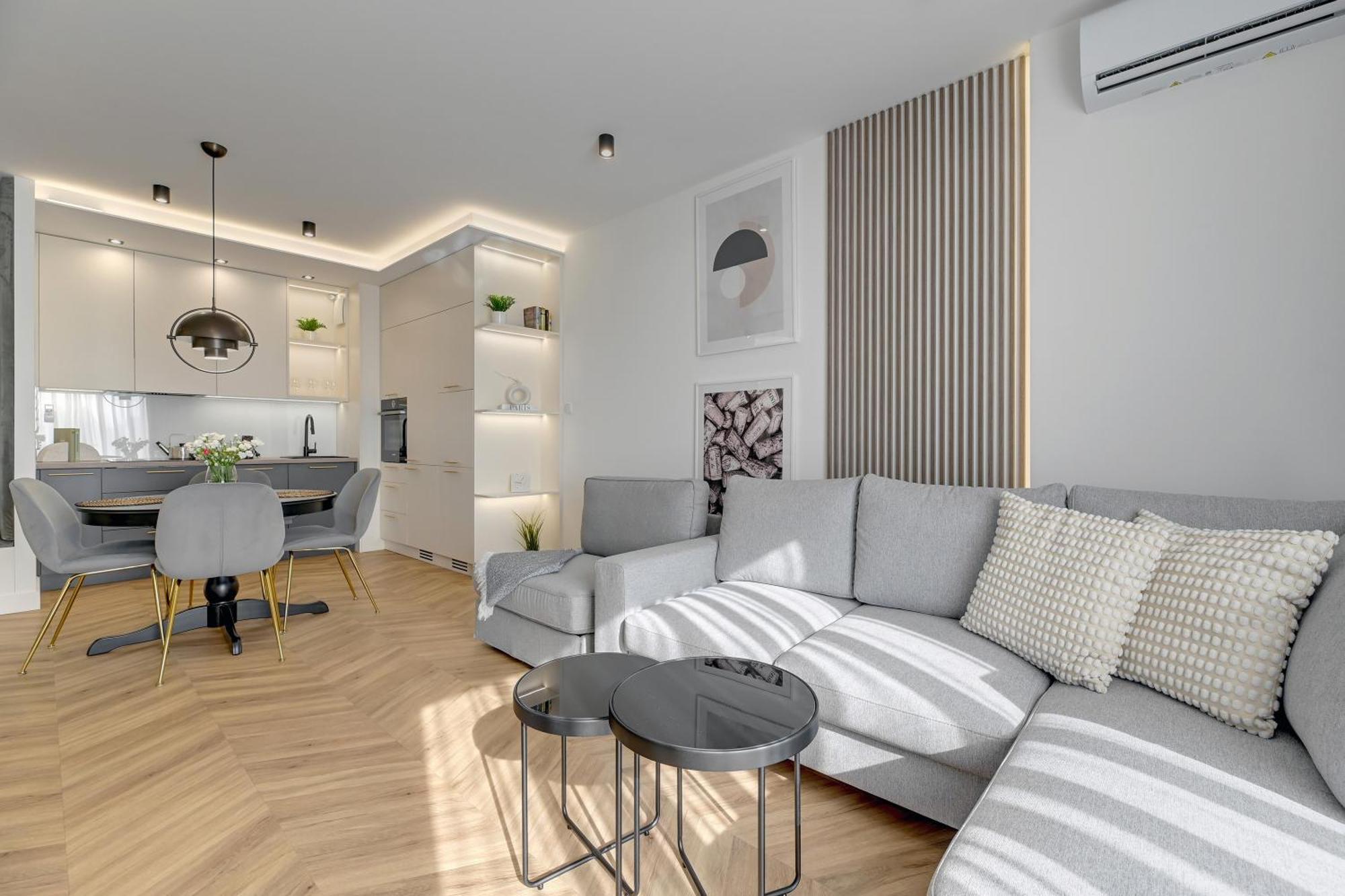 Nadmotlawie Estate Gym, Sauna & Parking By Downtown Apartment Gdansk