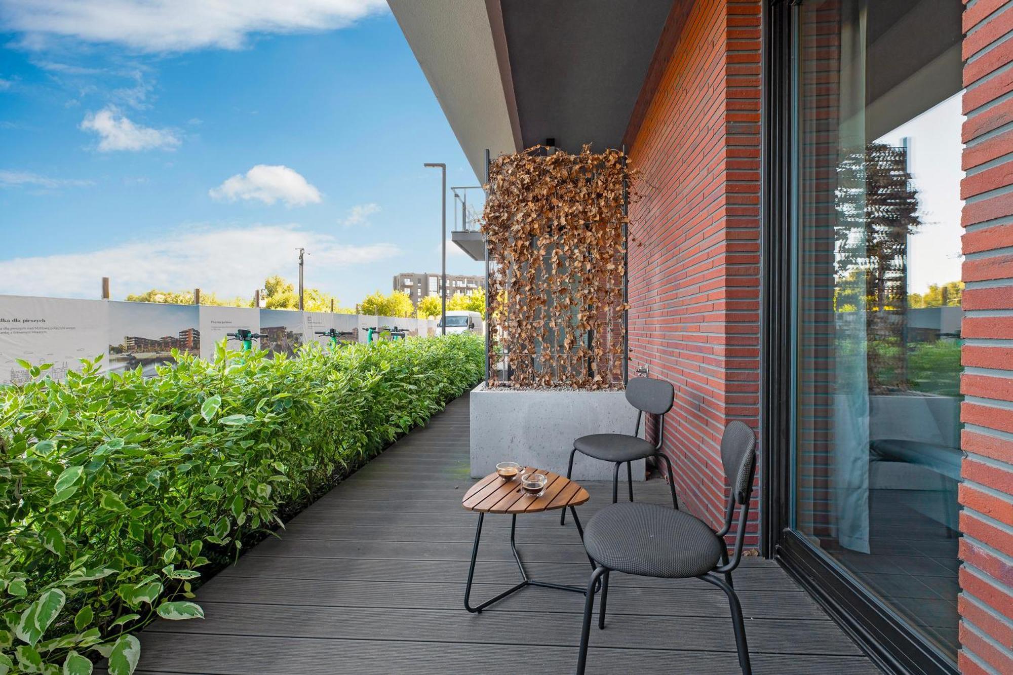 Nadmotlawie Estate Gym, Sauna & Parking By Downtown Apartment