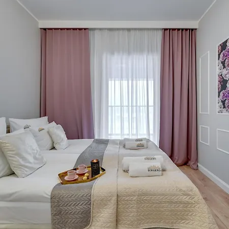 Nadmotlawie Estate Gym, Sauna & Parking By Downtown Apartments Gdansk Room photo