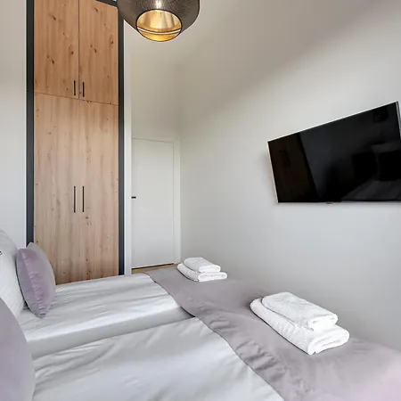 Nadmotlawie Estate Gym, Sauna & Parking By Downtown Apartments Gdansk Room photo